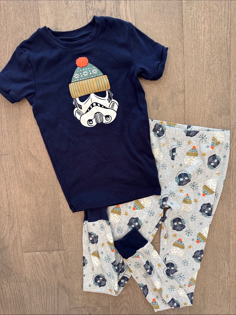 Star Wars Storm Trooper Winter Pajamas Boys 12 Footless Snug Fit Cotton Festive
